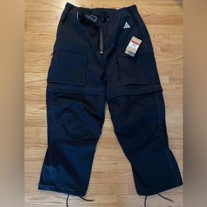 NWT Nike ACG Mens Cargo Pants, size Large